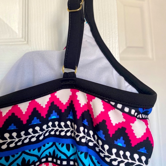 Women’s Swim Top by Ocean Avenue - Picture 5 of 8